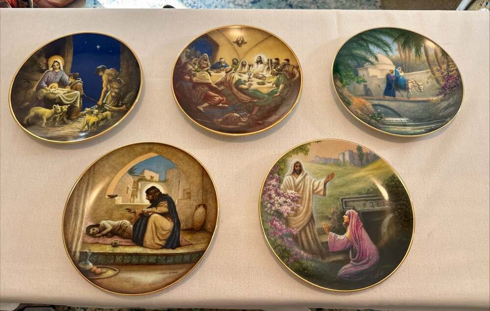 Heritage House The Life of Christ Collector Plate Series